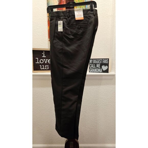 Van Heusen, Men's, Traveler Pant Classic Fit, SZ 30x29, NWT - Picture 1 of 4